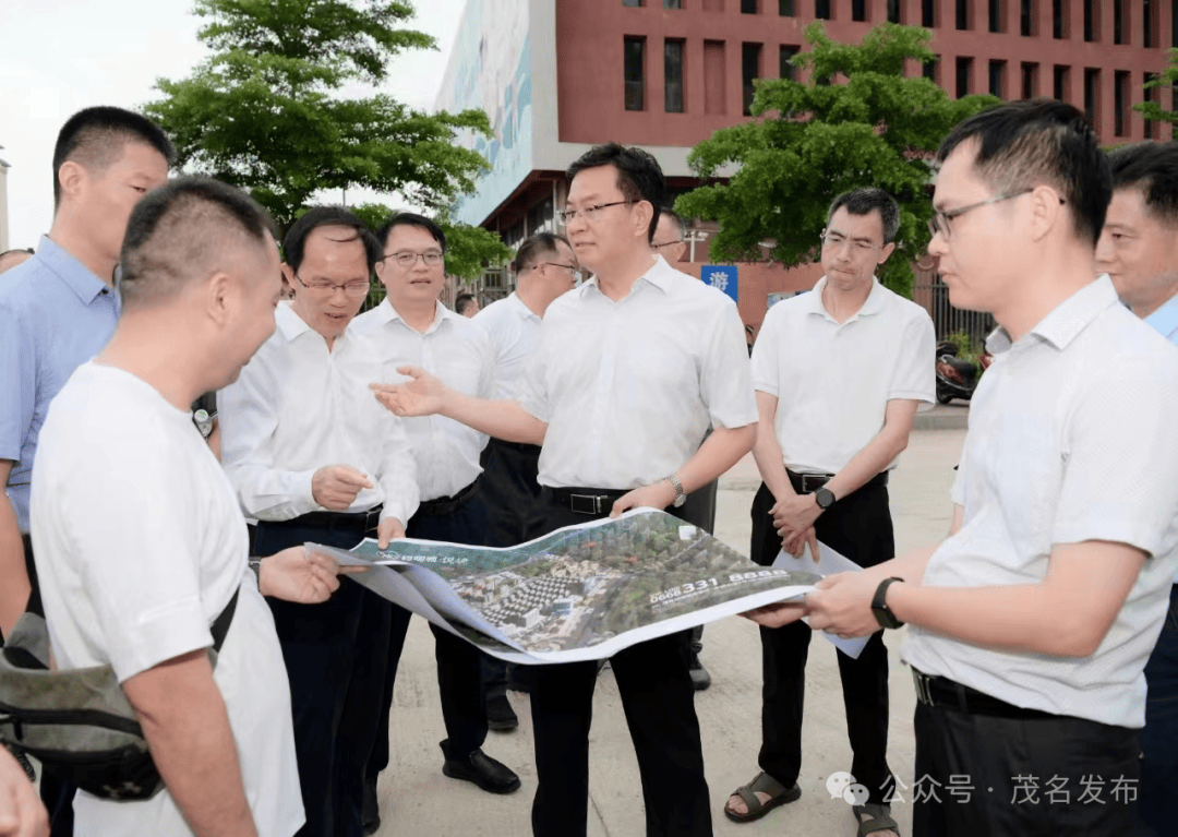市长破解版苹果苹果版我是市长破解版-第2张图片-太平洋在线下载